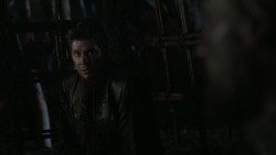 extant_GameOfThrones_2x07-AManWithoutHonor_3455