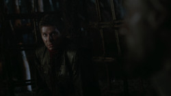 extant_GameOfThrones_2x07-AManWithoutHonor_3456