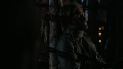 extant_GameOfThrones_2x07-AManWithoutHonor_3482