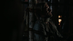 extant_GameOfThrones_2x07-AManWithoutHonor_3492
