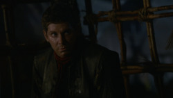 extant_GameOfThrones_2x07-AManWithoutHonor_3505