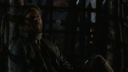 extant_GameOfThrones_2x07-AManWithoutHonor_3509