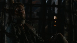 extant_GameOfThrones_2x07-AManWithoutHonor_3510