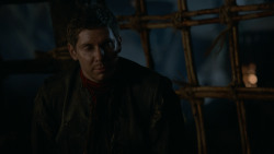 extant_GameOfThrones_2x07-AManWithoutHonor_3522