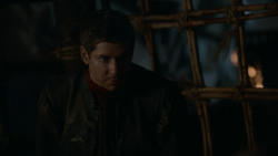extant_GameOfThrones_2x07-AManWithoutHonor_3531