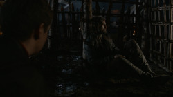 extant_GameOfThrones_2x07-AManWithoutHonor_3557
