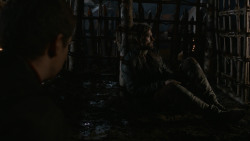 extant_GameOfThrones_2x07-AManWithoutHonor_3558
