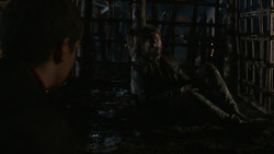 extant_GameOfThrones_2x07-AManWithoutHonor_3562