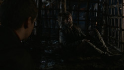 extant_GameOfThrones_2x07-AManWithoutHonor_3564