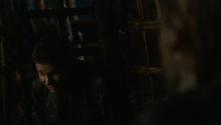 extant_GameOfThrones_2x07-AManWithoutHonor_3569