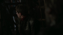 extant_GameOfThrones_2x07-AManWithoutHonor_3582