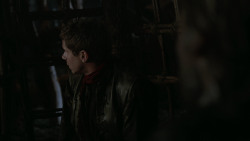 extant_GameOfThrones_2x07-AManWithoutHonor_3584