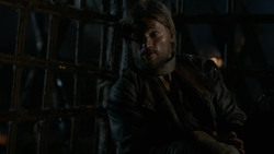 extant_GameOfThrones_2x07-AManWithoutHonor_3606