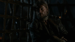 extant_GameOfThrones_2x07-AManWithoutHonor_3607