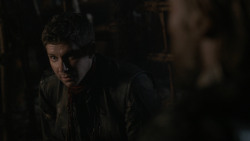 extant_GameOfThrones_2x07-AManWithoutHonor_3643