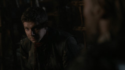 extant_GameOfThrones_2x07-AManWithoutHonor_3647