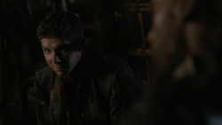 extant_GameOfThrones_2x07-AManWithoutHonor_3654
