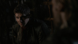 extant_GameOfThrones_2x07-AManWithoutHonor_3668