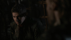 extant_GameOfThrones_2x07-AManWithoutHonor_3675