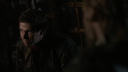 extant_GameOfThrones_2x07-AManWithoutHonor_3691