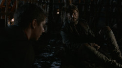 extant_GameOfThrones_2x07-AManWithoutHonor_3713