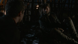 extant_GameOfThrones_2x07-AManWithoutHonor_3719