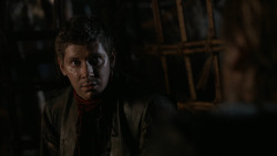extant_GameOfThrones_2x07-AManWithoutHonor_3747