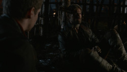 extant_GameOfThrones_2x07-AManWithoutHonor_3755