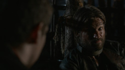 extant_GameOfThrones_2x07-AManWithoutHonor_3783