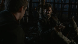 extant_GameOfThrones_2x07-AManWithoutHonor_3795