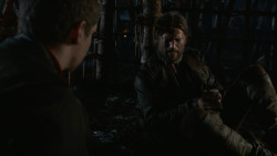 extant_GameOfThrones_2x07-AManWithoutHonor_3805