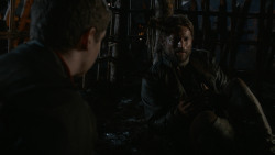 extant_GameOfThrones_2x07-AManWithoutHonor_3830