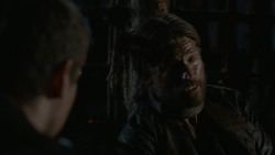 extant_GameOfThrones_2x07-AManWithoutHonor_3866