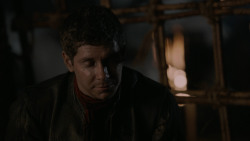 extant_GameOfThrones_2x07-AManWithoutHonor_3869