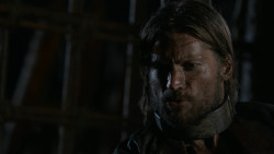 extant_GameOfThrones_2x07-AManWithoutHonor_3877