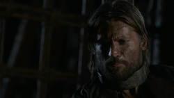 extant_GameOfThrones_2x07-AManWithoutHonor_3878