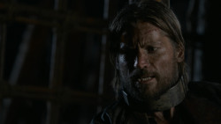 extant_GameOfThrones_2x07-AManWithoutHonor_3879