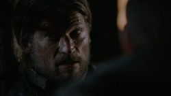 extant_GameOfThrones_2x07-AManWithoutHonor_3893