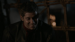 extant_GameOfThrones_2x07-AManWithoutHonor_3897