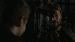extant_GameOfThrones_2x07-AManWithoutHonor_3904