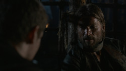 extant_GameOfThrones_2x07-AManWithoutHonor_3914