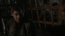 extant_GameOfThrones_2x07-AManWithoutHonor_3937