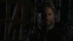 extant_GameOfThrones_2x07-AManWithoutHonor_3942