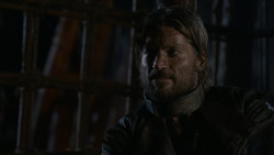 extant_GameOfThrones_2x07-AManWithoutHonor_3951