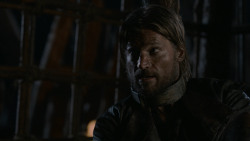 extant_GameOfThrones_2x07-AManWithoutHonor_3959