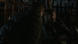extant_GameOfThrones_2x07-AManWithoutHonor_3969