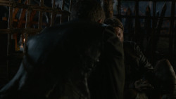 extant_GameOfThrones_2x07-AManWithoutHonor_3971