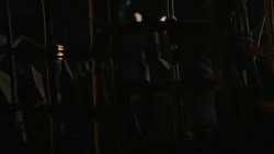extant_GameOfThrones_2x07-AManWithoutHonor_4015