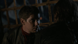 extant_GameOfThrones_2x07-AManWithoutHonor_4032