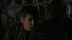 extant_GameOfThrones_2x07-AManWithoutHonor_4033